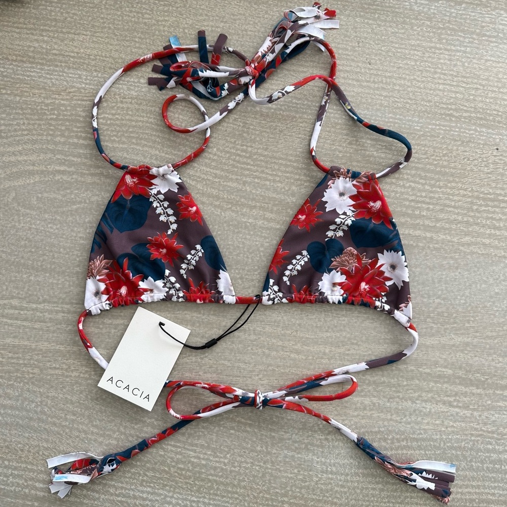 Acacia Swimwear Cannons Bikini Top in Buket